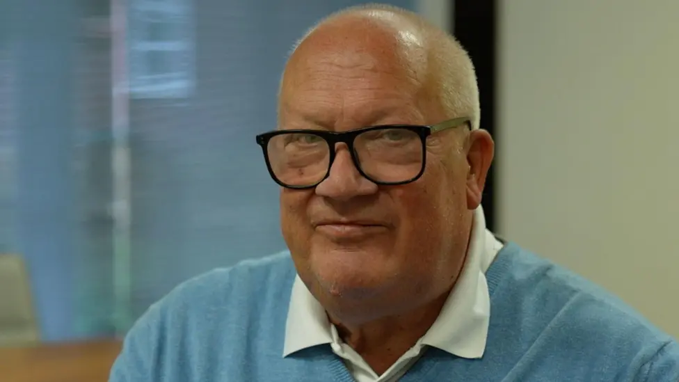 Rob Howard resignation